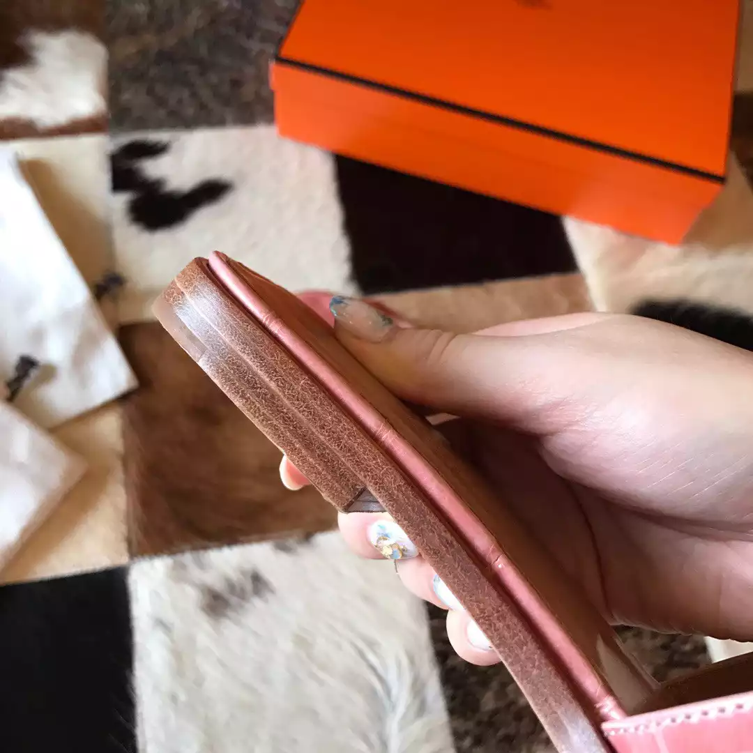 HERMES ORAN SLIDE SANDALS IN PINK SHINY NILOTICUS CROCODILE SKIN – HMSD053