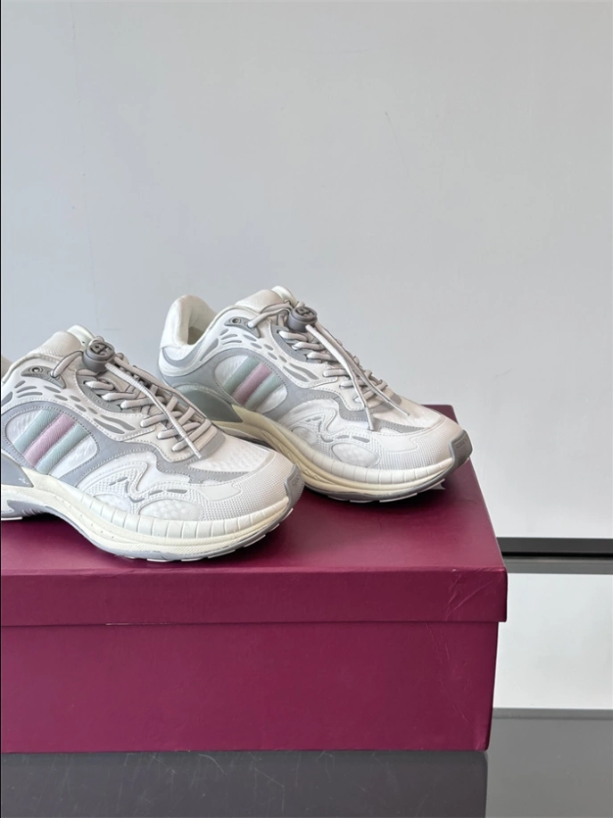 WOMEN’S GUCCI 2.0 SNEAKERS – GCC260