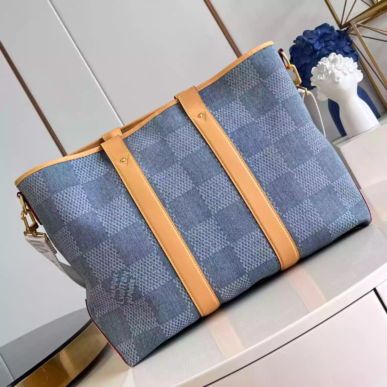WEEKEND TOTE BLUE DAMIER DENIM 3D COTTON CANVAS N40702 – LW442