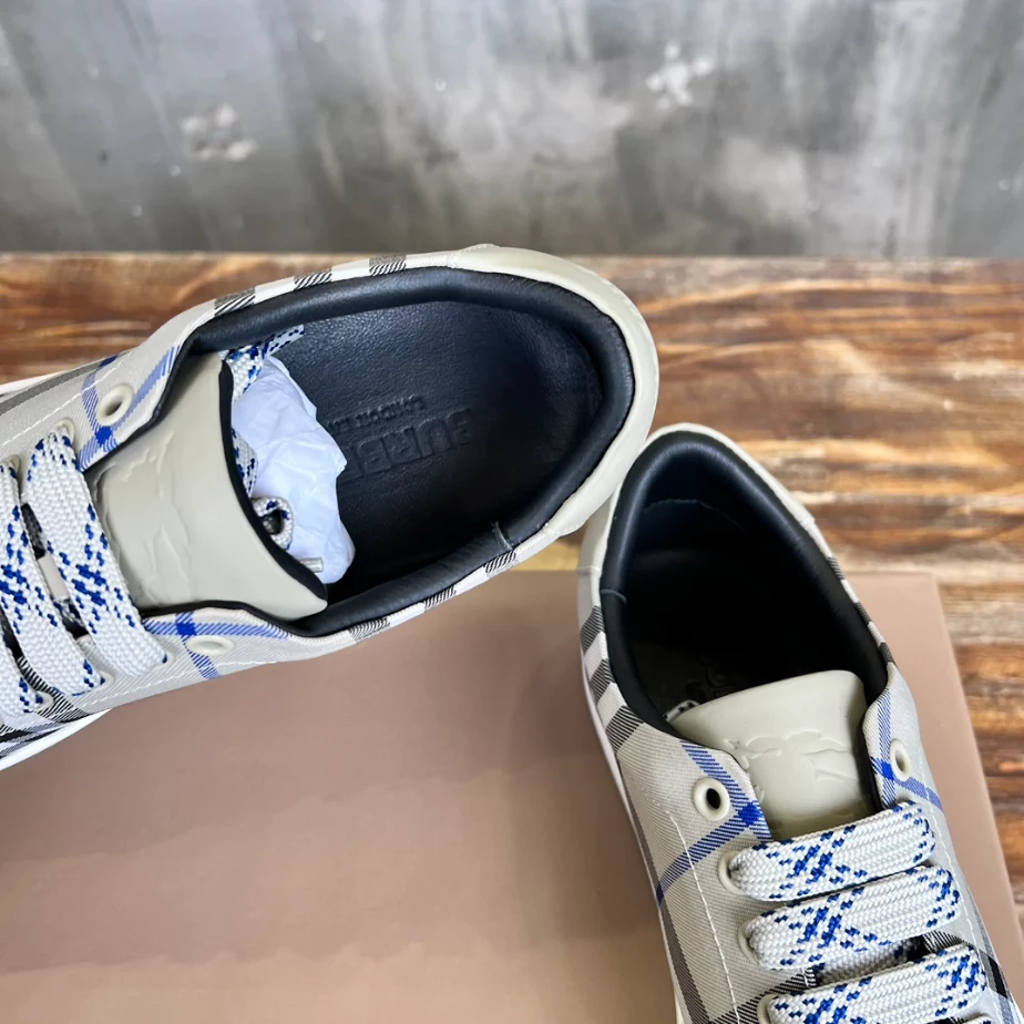 BURBERRY CHECK AND LEATHER SNEAKERS – BBR072