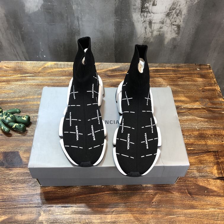 BALENCIAGA SPEED 2.0 LOGO-PRINT SNEAKERS – BLA048