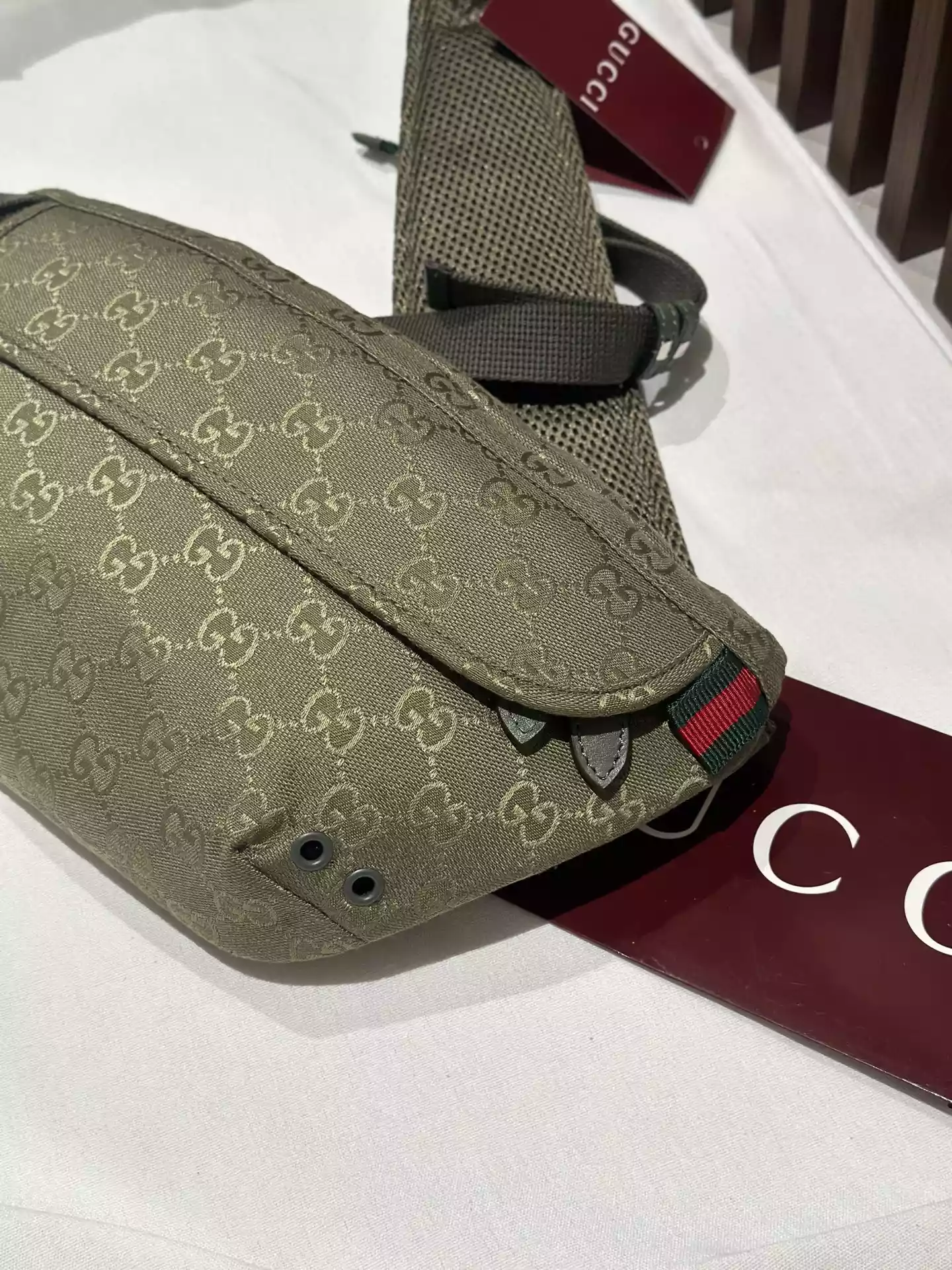 Large belt bag with print in Beige GG Canvas – BG066