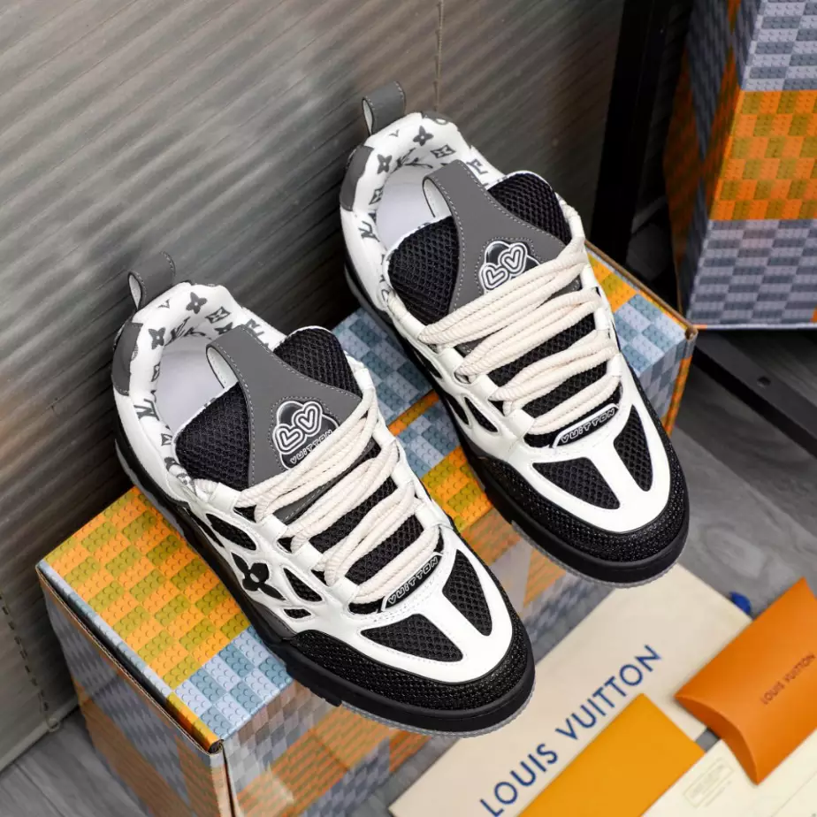 SKATE SNEAKERS WHITE/GREY – LVS229