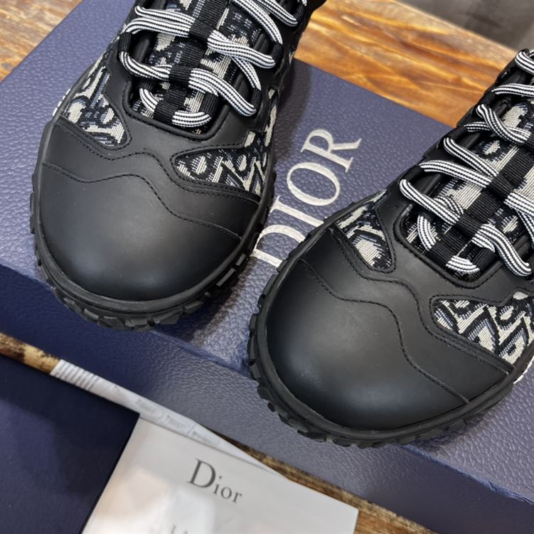 DIORIZON DERBY SHOE BEIGE AND BLACK DIOR OBLIQUE JACQUARD AND BLACK RUBBER – DO090