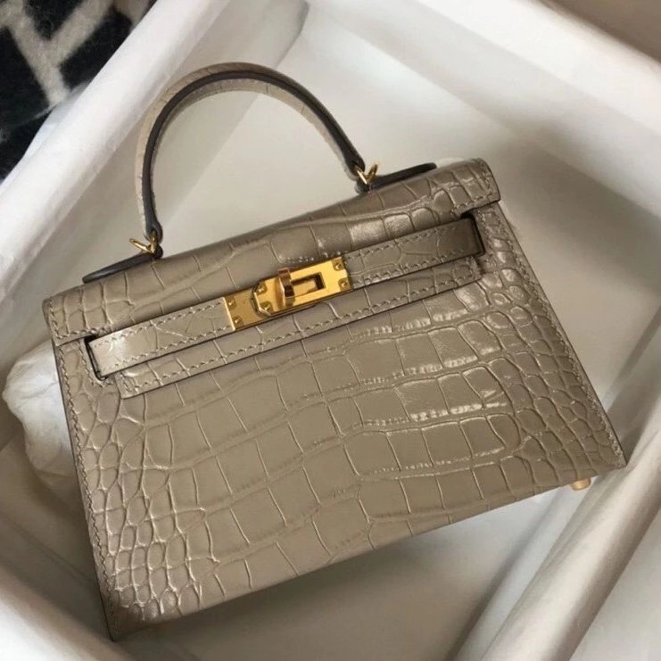 Hermes Kelly Mini II Bag In Taupe Embossed Crocodile Leather – HW133