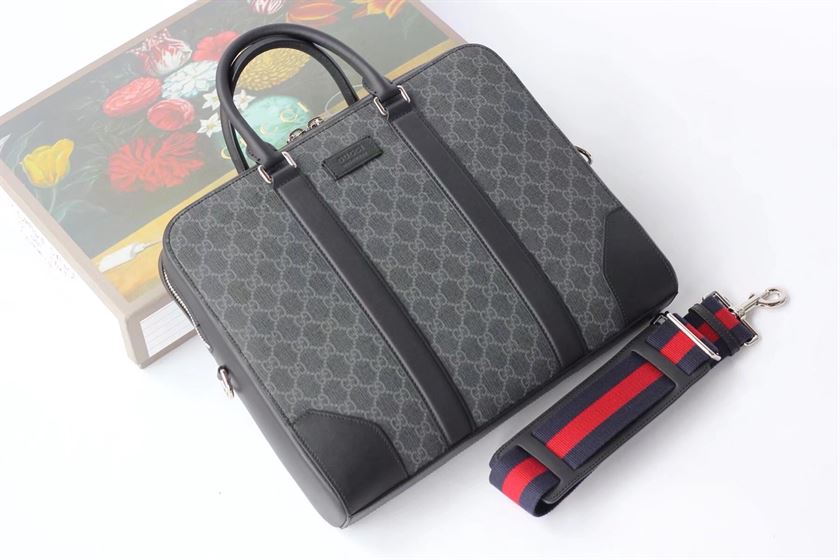 GUCCI GG BLACK BRIEFCASE – BG033