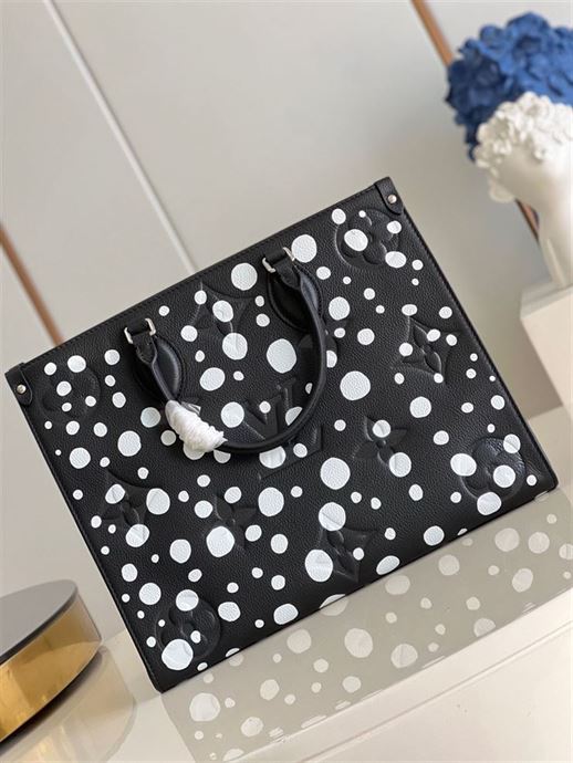 LOUIS VUITTON LV X YK ONTHEGO MM MONOGRAM EMPREINTE – LW076