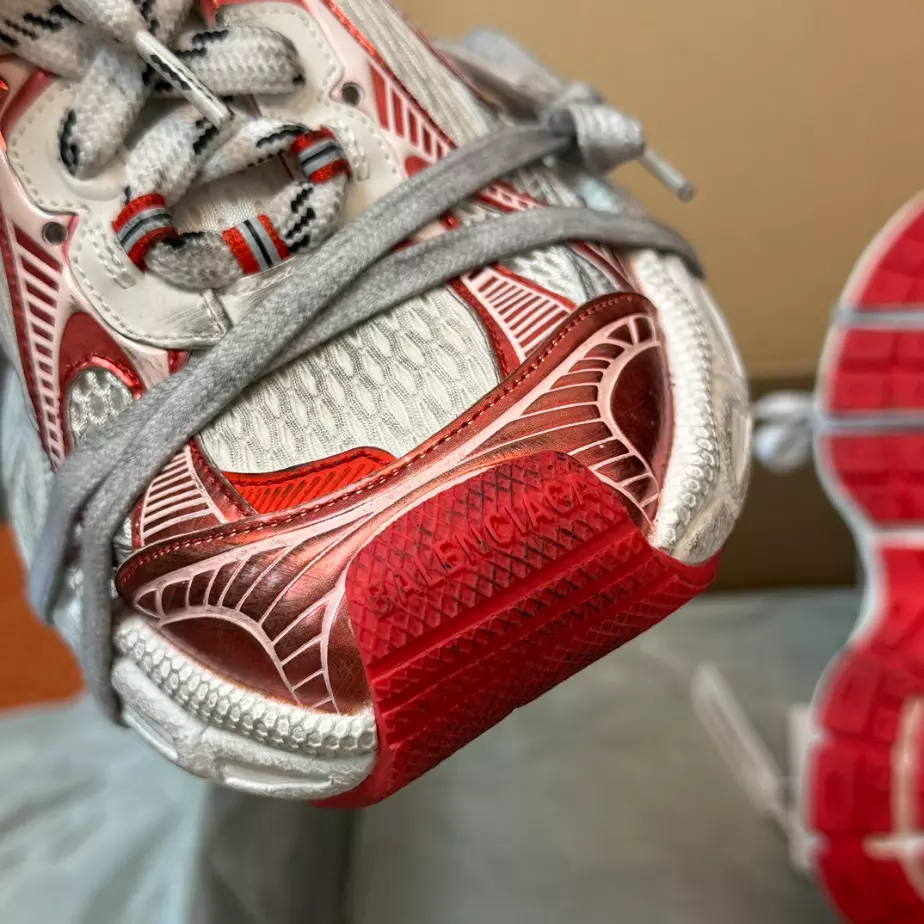 BALENCIAGA MEN’S 3XL SNEAKER – BLA107