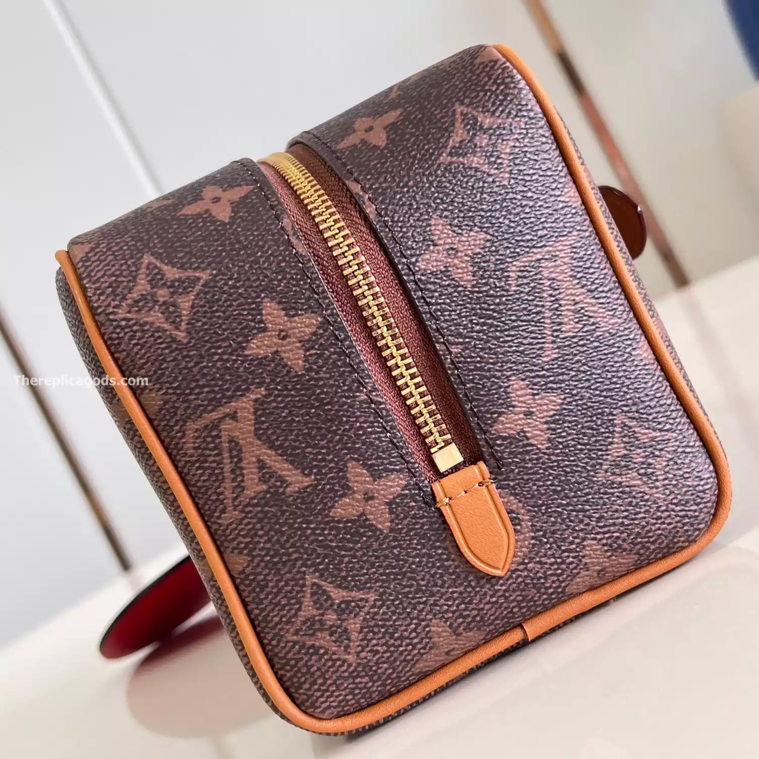 LOCKER DOPP KIT BROWN MONOGRAM DUST CANVAS M11765 – LW396