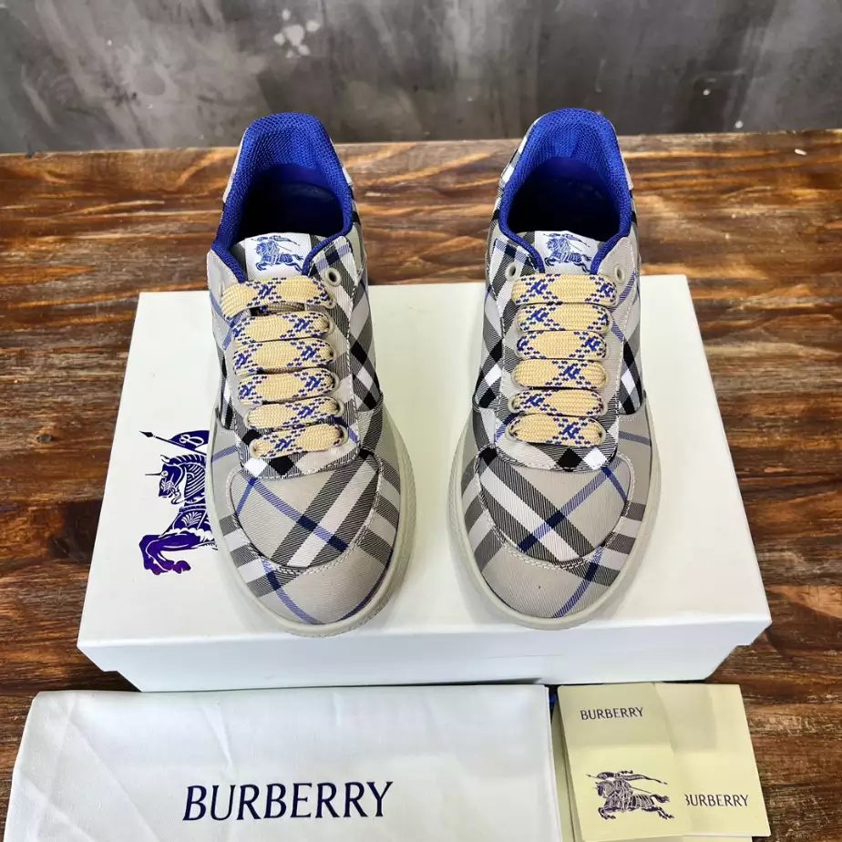 BURBERRY CHECK TERRACE SNEAKERS – BBR096