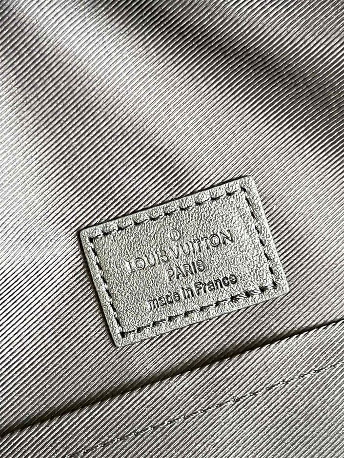 LOUIS VUITTON RACER BACKPACK – LVB014