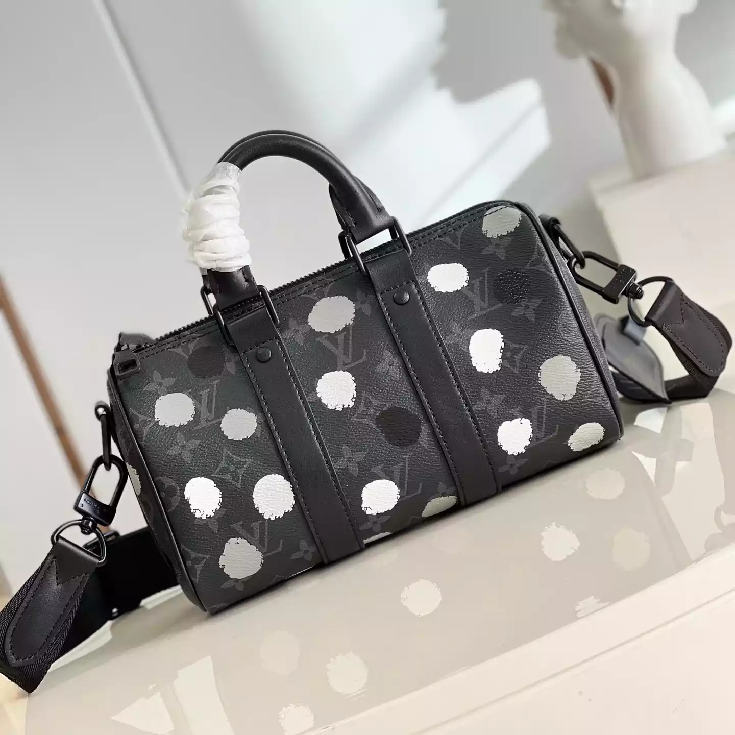 X Yayoi Kusama Keepall 25 Bag in Black and Silver M46406 – LW252