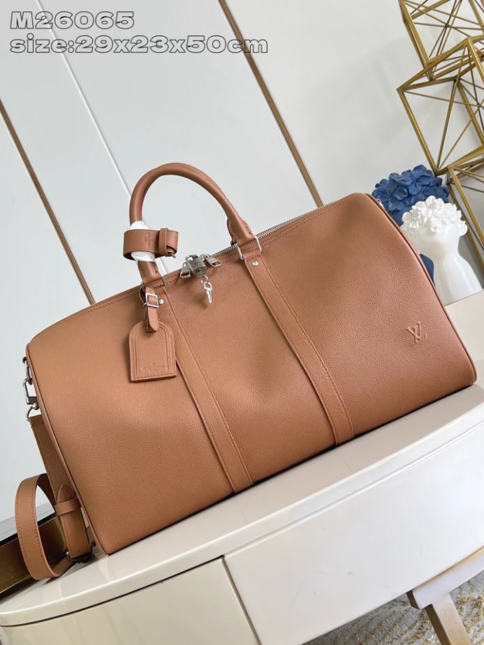 LOUIS VUITTON KEEPALL BANDOULIÈRE 50 – LW456