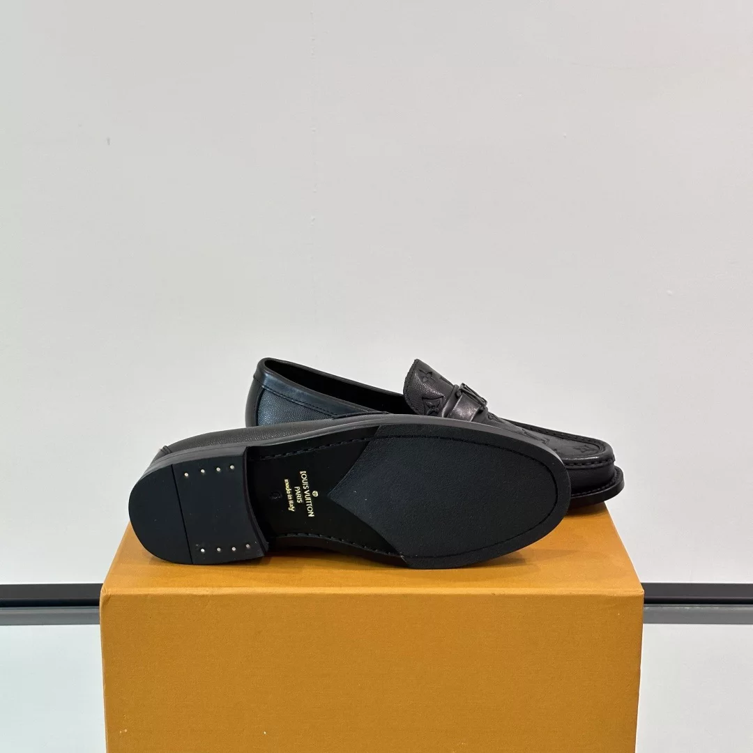 MAJOR LOAFERS IN BLACK – VL036