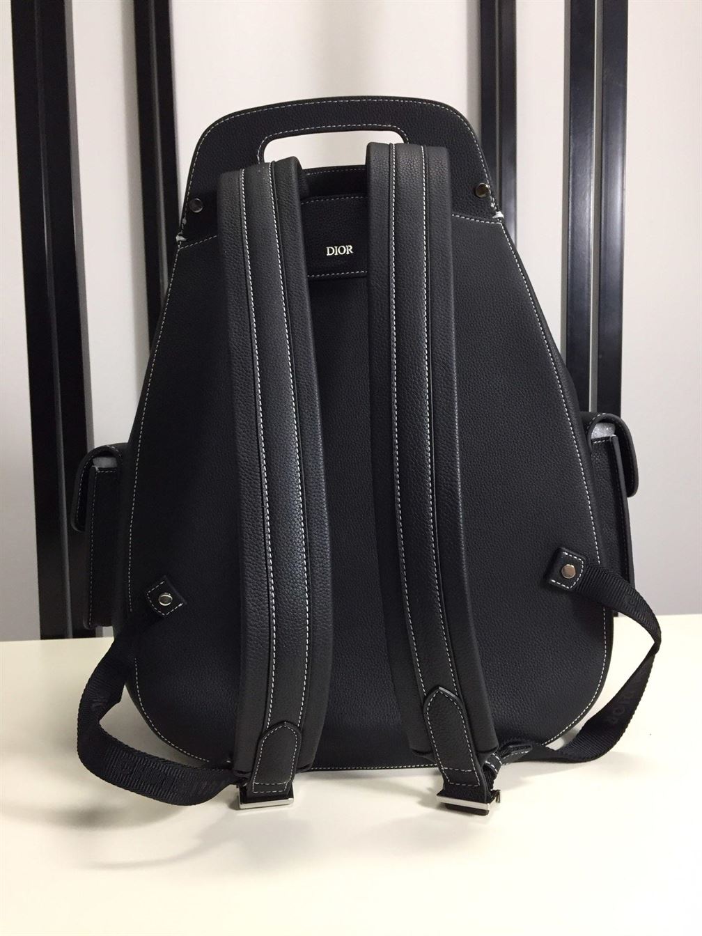 DIOR MAXI GALLOP BACKPACK BLACK GRAINED CALFSKIN – DIO011