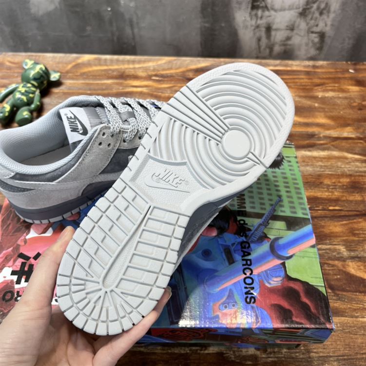 NIKE SB DUNK LOW ‘LONDON’ – NSN006