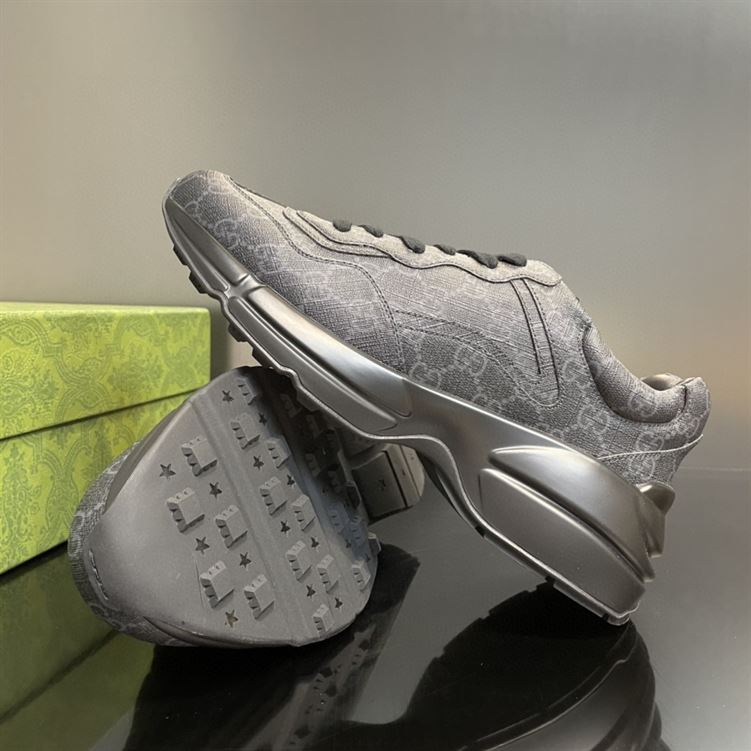 GUCCI BLACK RHYTHON MONOGRAM-PRINT CANVAS LOW-TOP SNEAKERS – GCC102