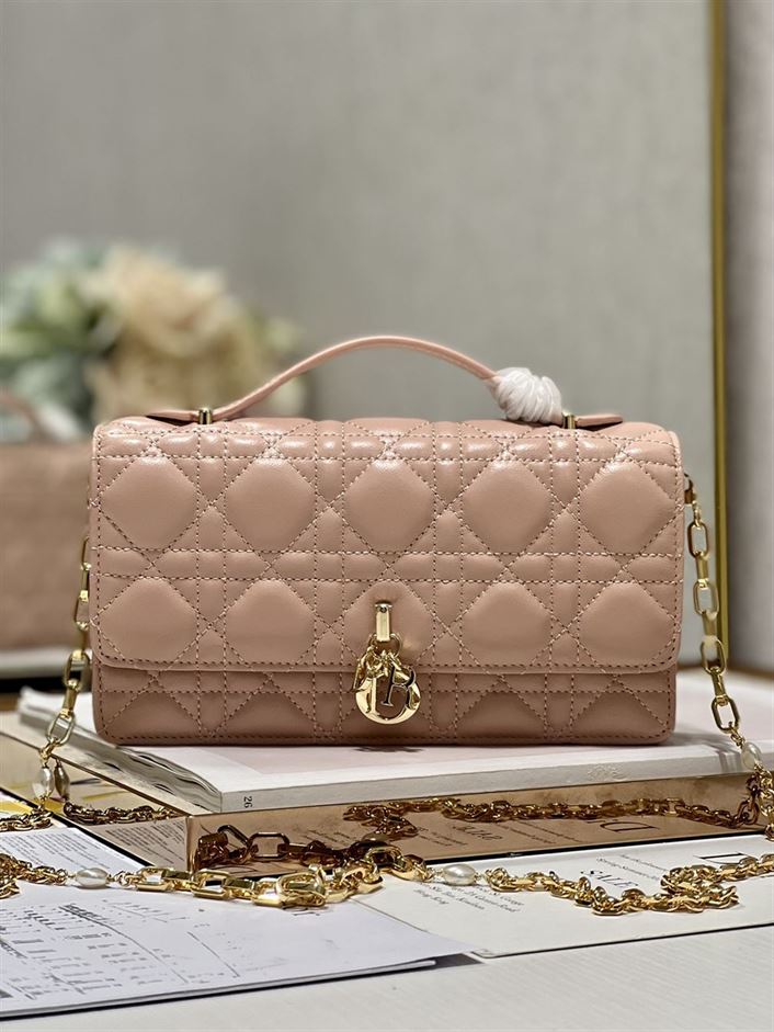 DIOR MISS DIOR MINI BAG ROSE DES VENTS CANNAGE LAMBSKIN – DOB050