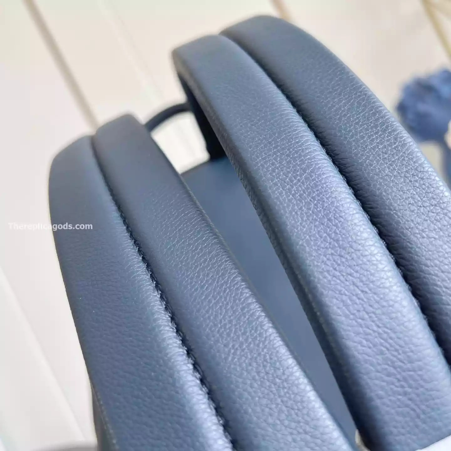 DISCOVERY BACKPACK PM IN NAVY BLUE – LW317