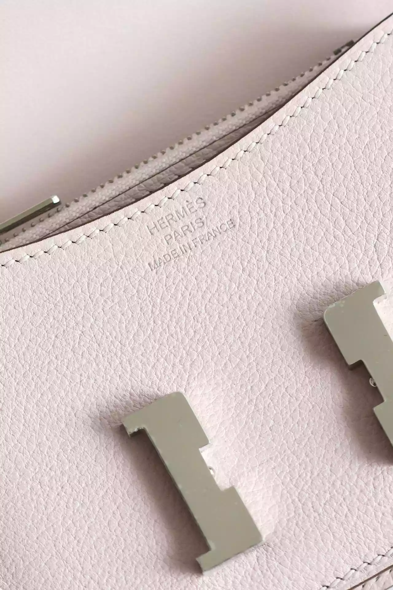 Hermes Constance Slim Wallet in Mauve Pale Epsom Calfskin – HW161