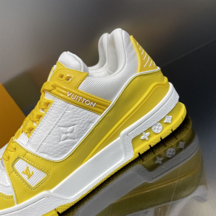 LOUIS VUITTON TRAINER SNEAKER – LVS021