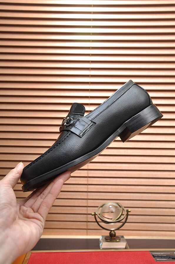 LOUIS VUITTON MAJOR LOAFER – VL001
