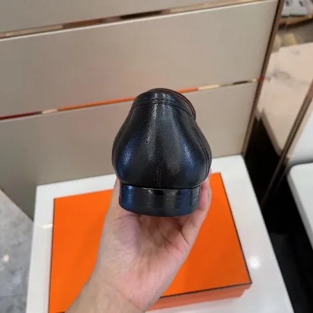 Hermes Men’s Paris Loafers In Noir Calfskin – HM012