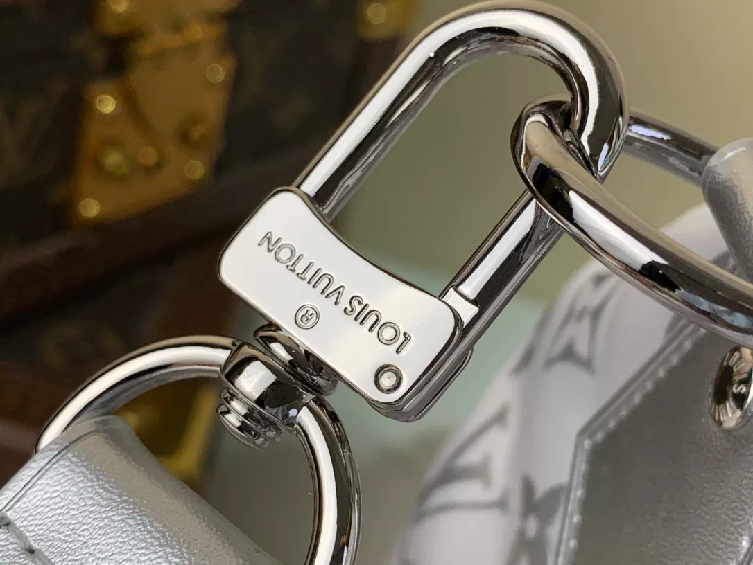 Louis Vuitton Keepall Bandoulière 45 – LW195