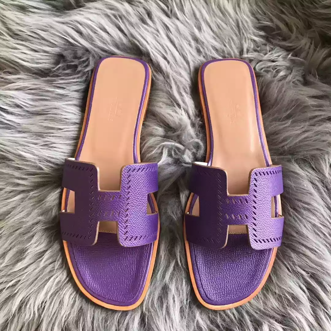 HERMES ORAN SLIDE SANDALS IN PURPLE EPSOM PERFORATED CALFSKIN – HMSD098