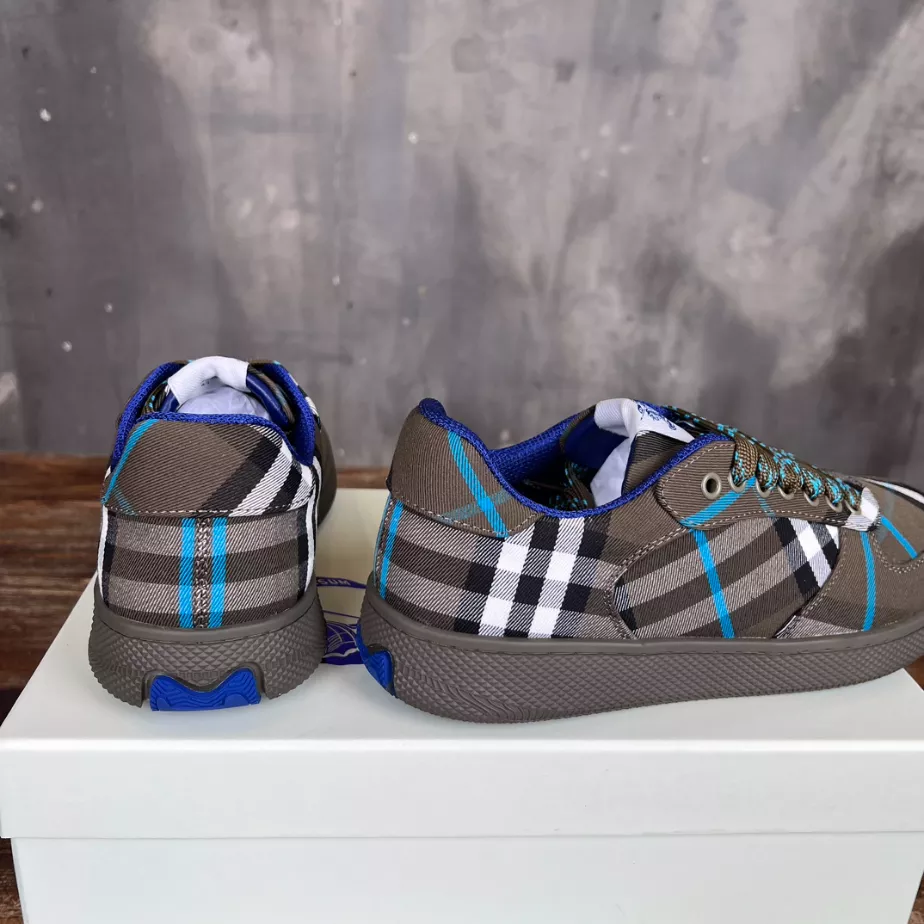 BURBERRY CHECK TERRACE SNEAKERS – BBR070