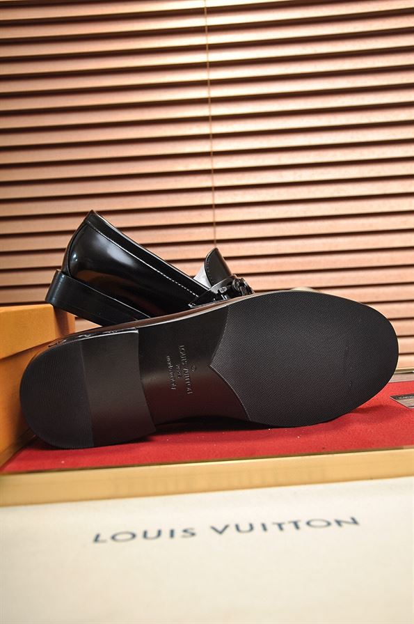 LOUIS VUITTON LOAFER LOAFER – VL019