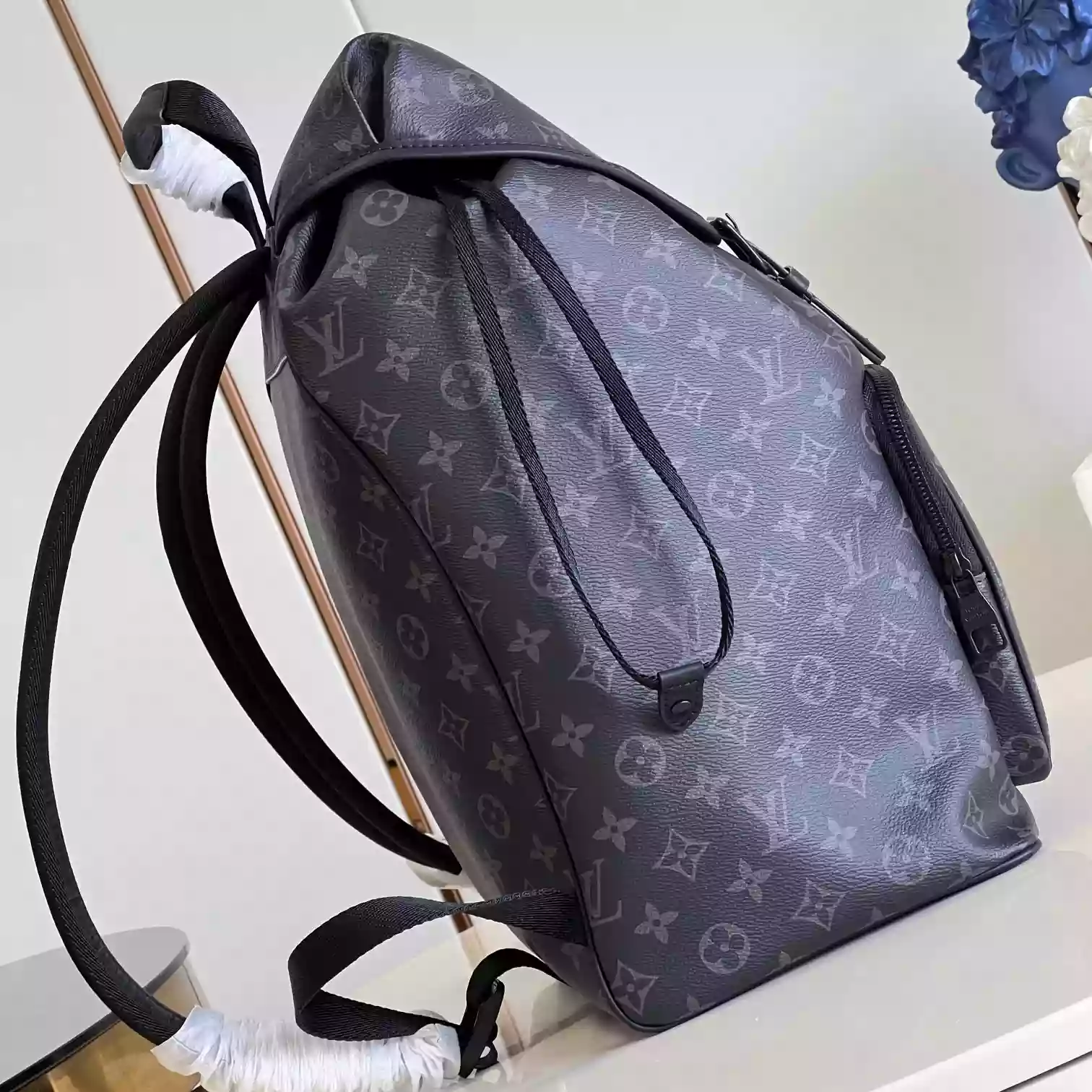 MONTSOURIS BACKPACK MONOGRAM ECLIPSE CANVAS M46683 – LW342