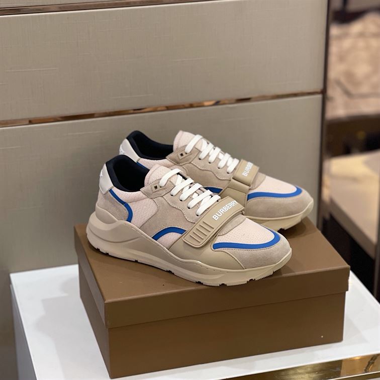 BURBERRY LOGO-STRAP LOW-TOP SNEAKERS – BBR026