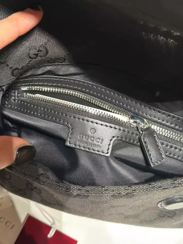 GG CANVAS SMALL CROSSBODY BAG – BG058