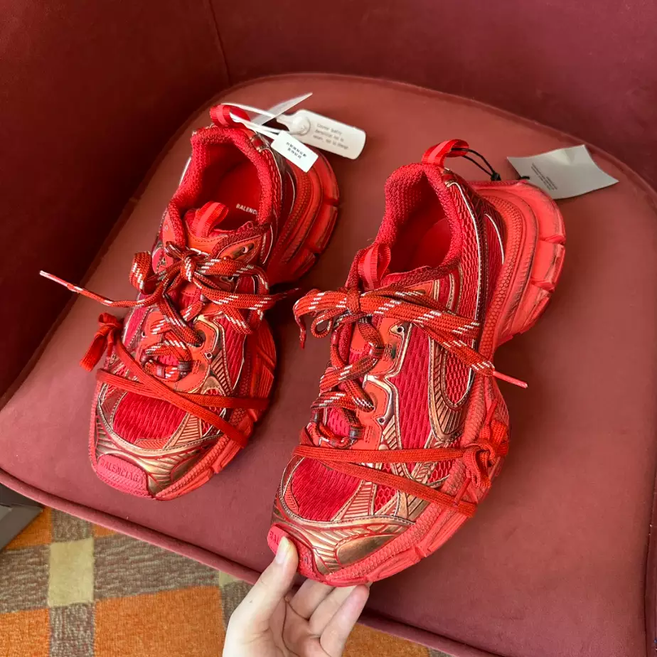 BALENCIAGA MEN’S 3XL SNEAKER – BLA110