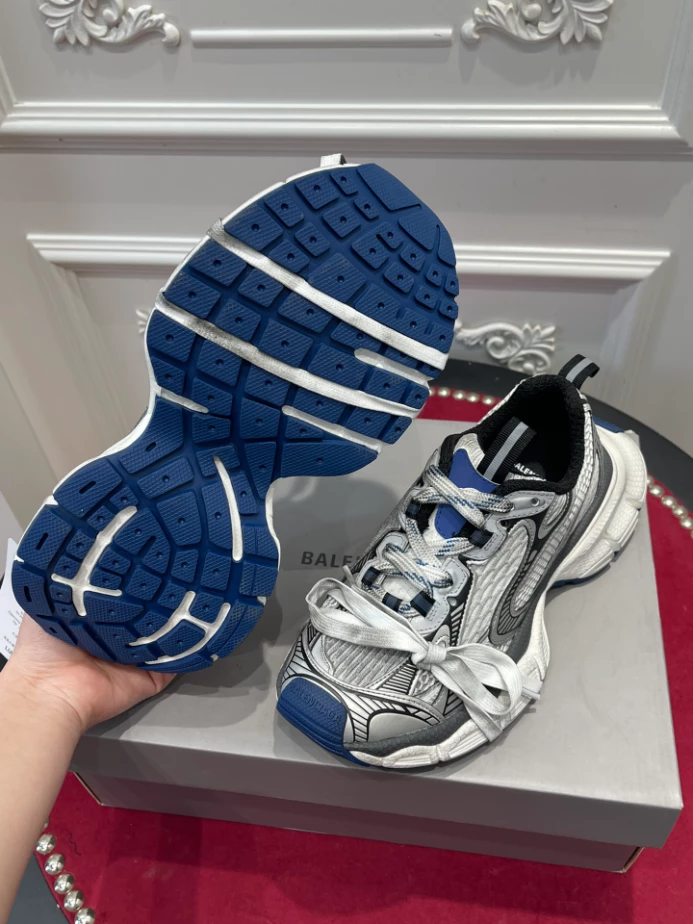 BALENCIAGA MEN’S 3XL SNEAKER – BLA122