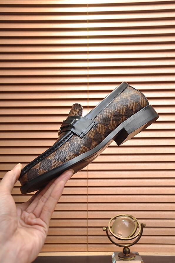 LOUIS VUITTON MAJOR LOAFER – VL003