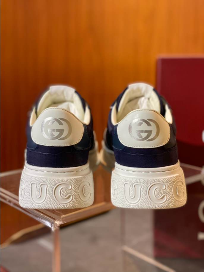 Gucci Lace-up Black White Leather Sneakers – GCC179