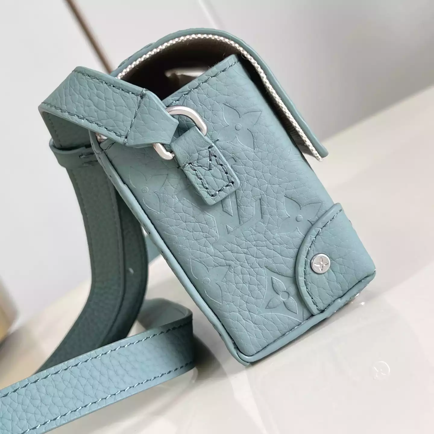 STEAMER BAG MISTY LAKE TAURILLON MONOGRAM M13889 – LW271