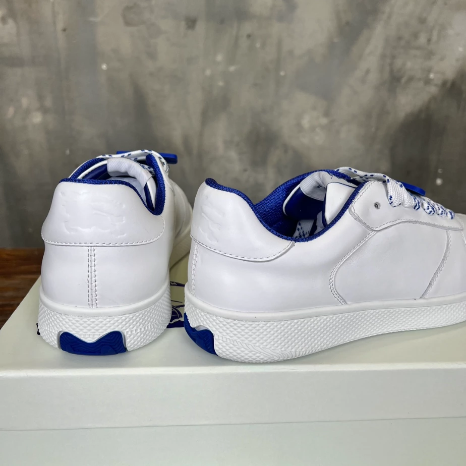 BURBERRY LEATHER TERRACE SNEAKERS – BBR086