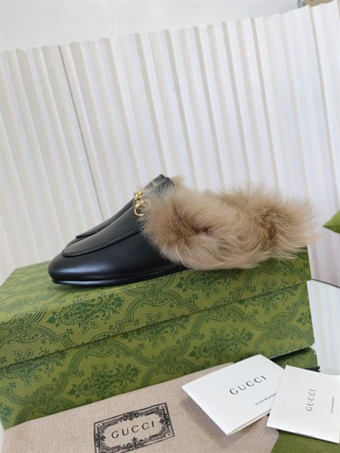 GUCCI 2015 RE-EDITION WOMEN’S PRINCETOWN – GL016