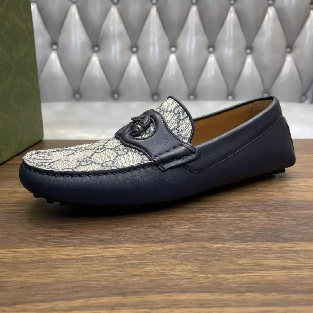 MEN’S INTERLOCKING G DRIVER BLUE LEATHER – GL108