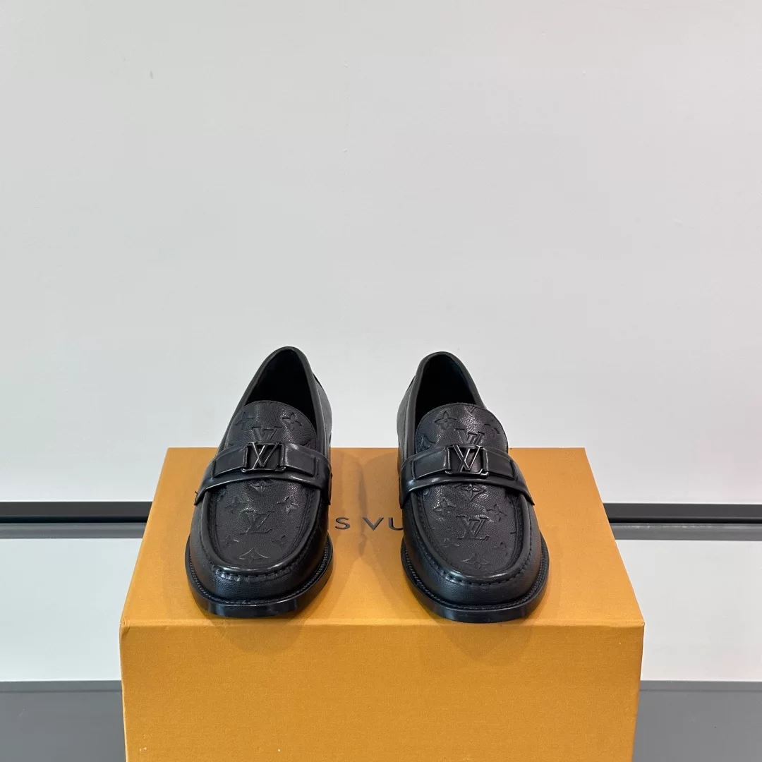 MAJOR LOAFERS IN BLACK – VL036