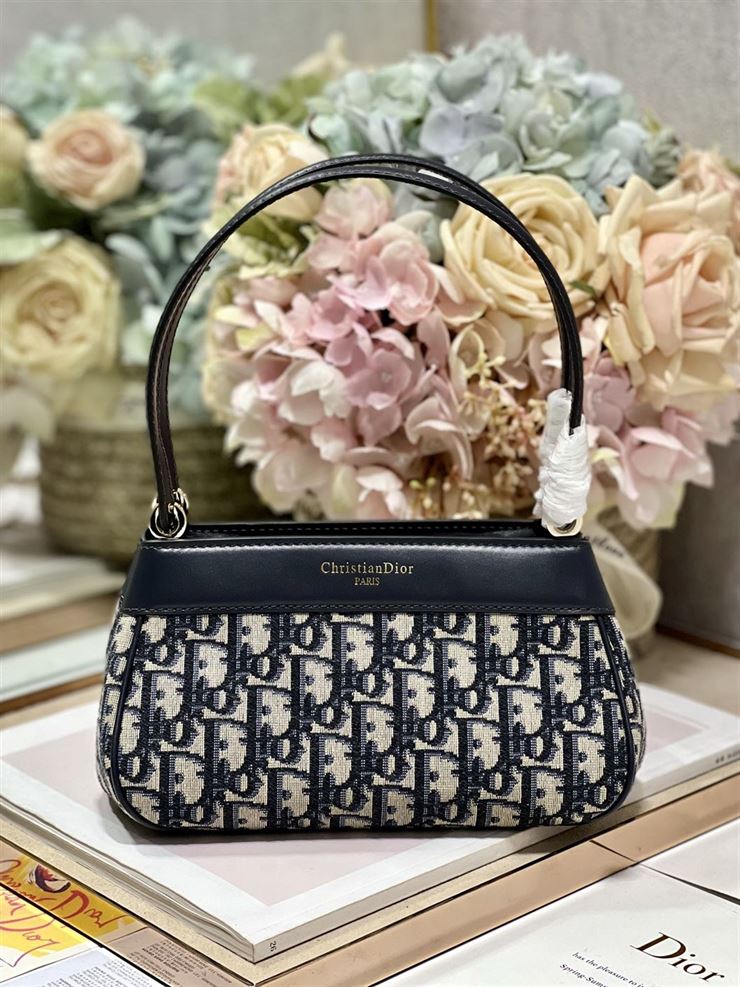 DIOR SMALL DIOR KEY BAG BLUE OBLIQUE JACQUARD – DOB022