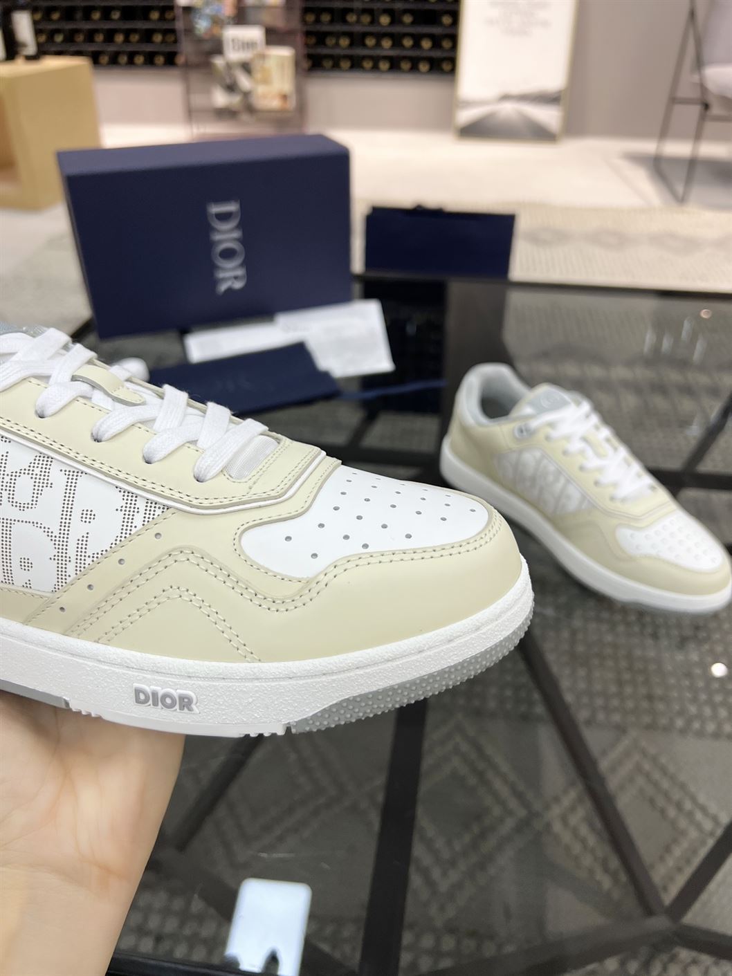 DIOR B27 LOW-TOP CREAM WHITE OBLIQUE – DO011