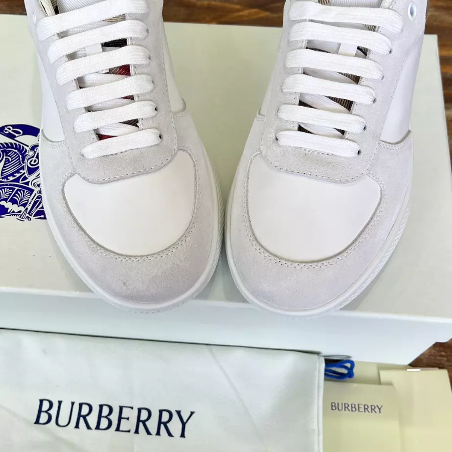 BURBERRY TERRACE SNEAKERS – BBR091