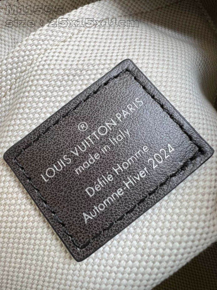 Louis Vuitton Keepall Bandoulière 25 Autres Cuirs Monogram – LW196