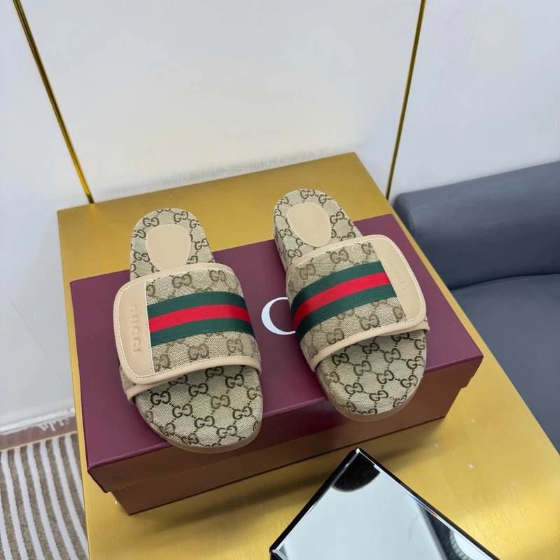 GUCCI SLIDE SANDAL – GSL074