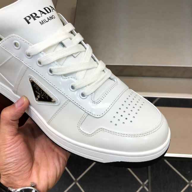 PRADA DOWNTOWN LEATHER SNEAKERS – PRS053