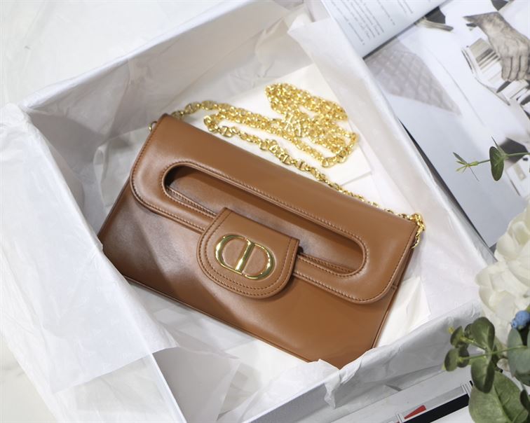 DIOR AUTHENTICATED AVENUE HANDBAG LEATHER BROWN – DOB115